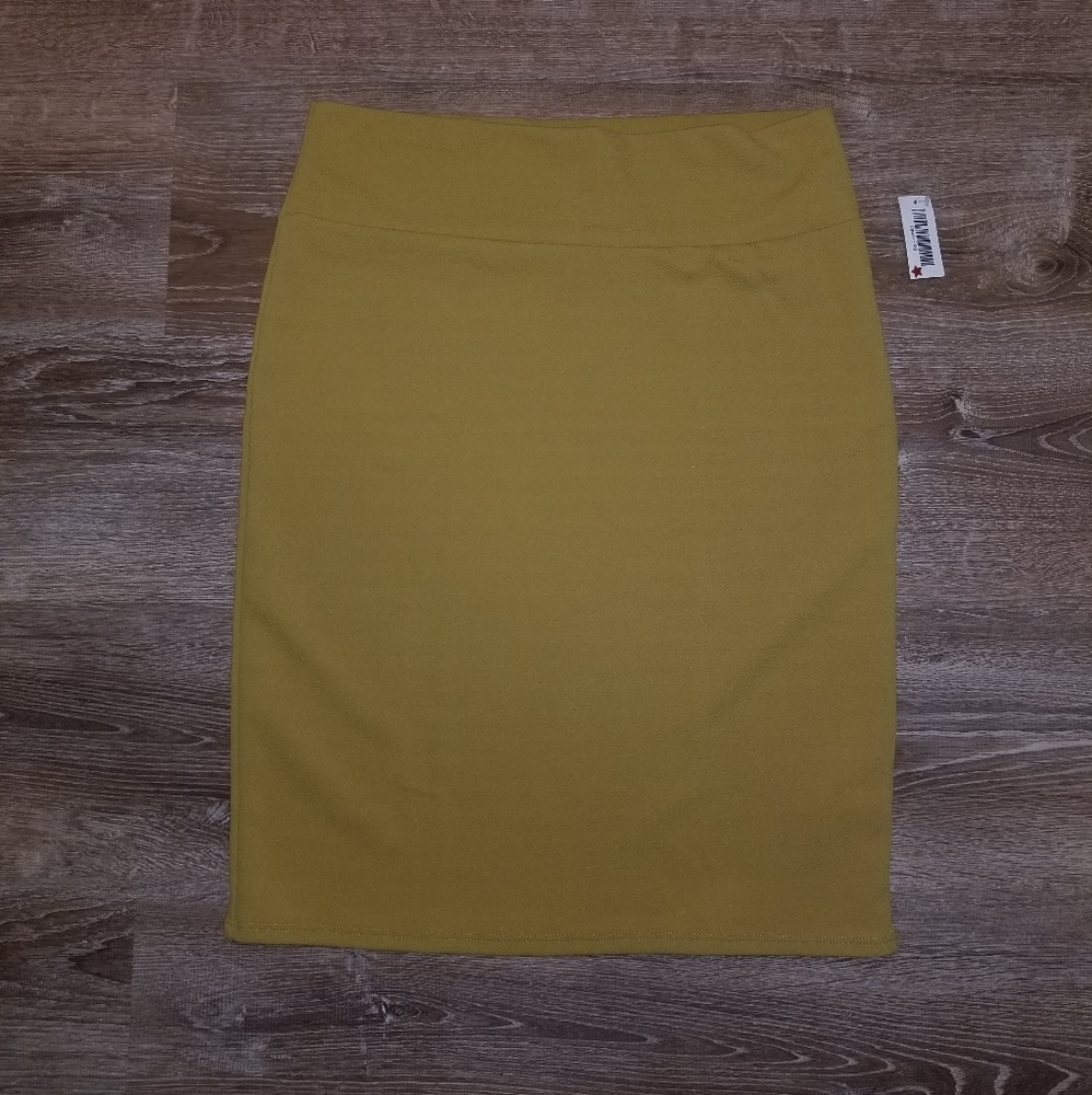 Lularoe Pencil Skirt Cassie Size 3XL Yellow